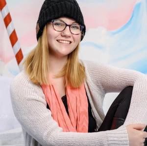 Meet your Posher, Hailey